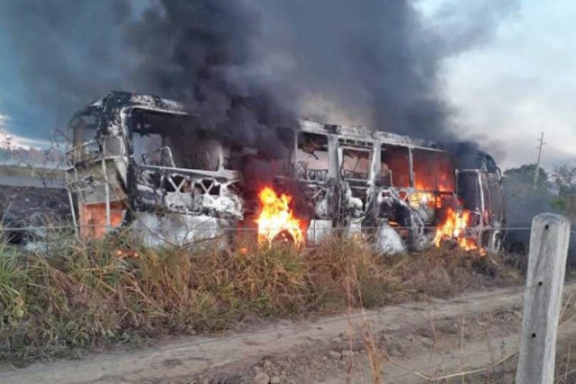 Rondônia: Acidente entre caminhão e ônibus deixa 3 mortos na na BR-364 em Itapuã do Oeste - revistadoonibus